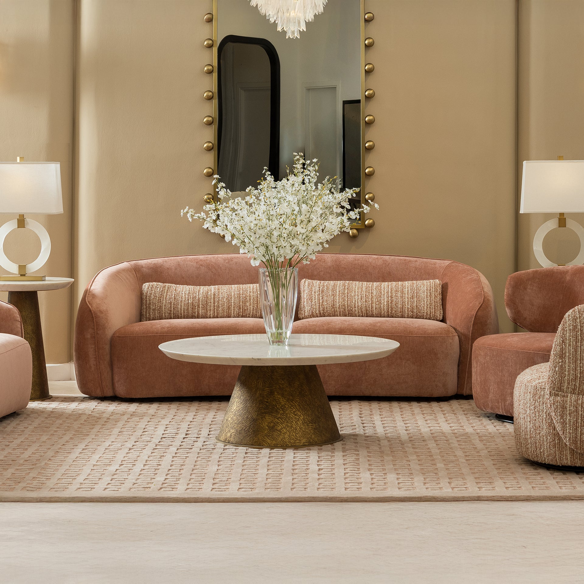 RENATA ROSEGLOW SOFA