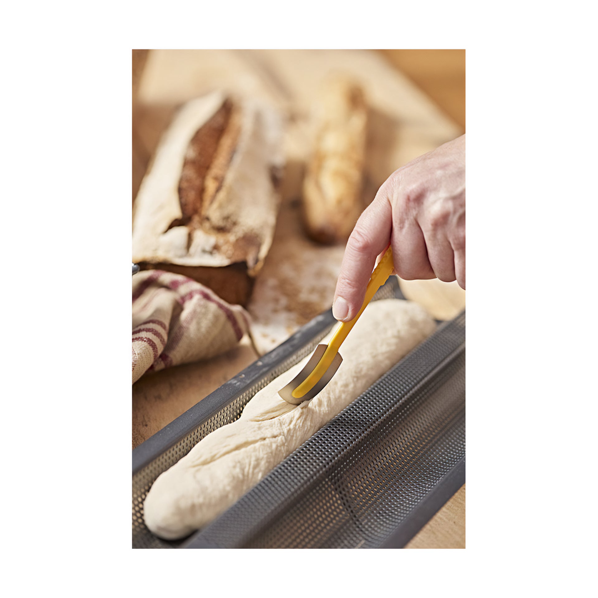 DOUBLE BAGUETTE PERFORIERT BAKING TRAY