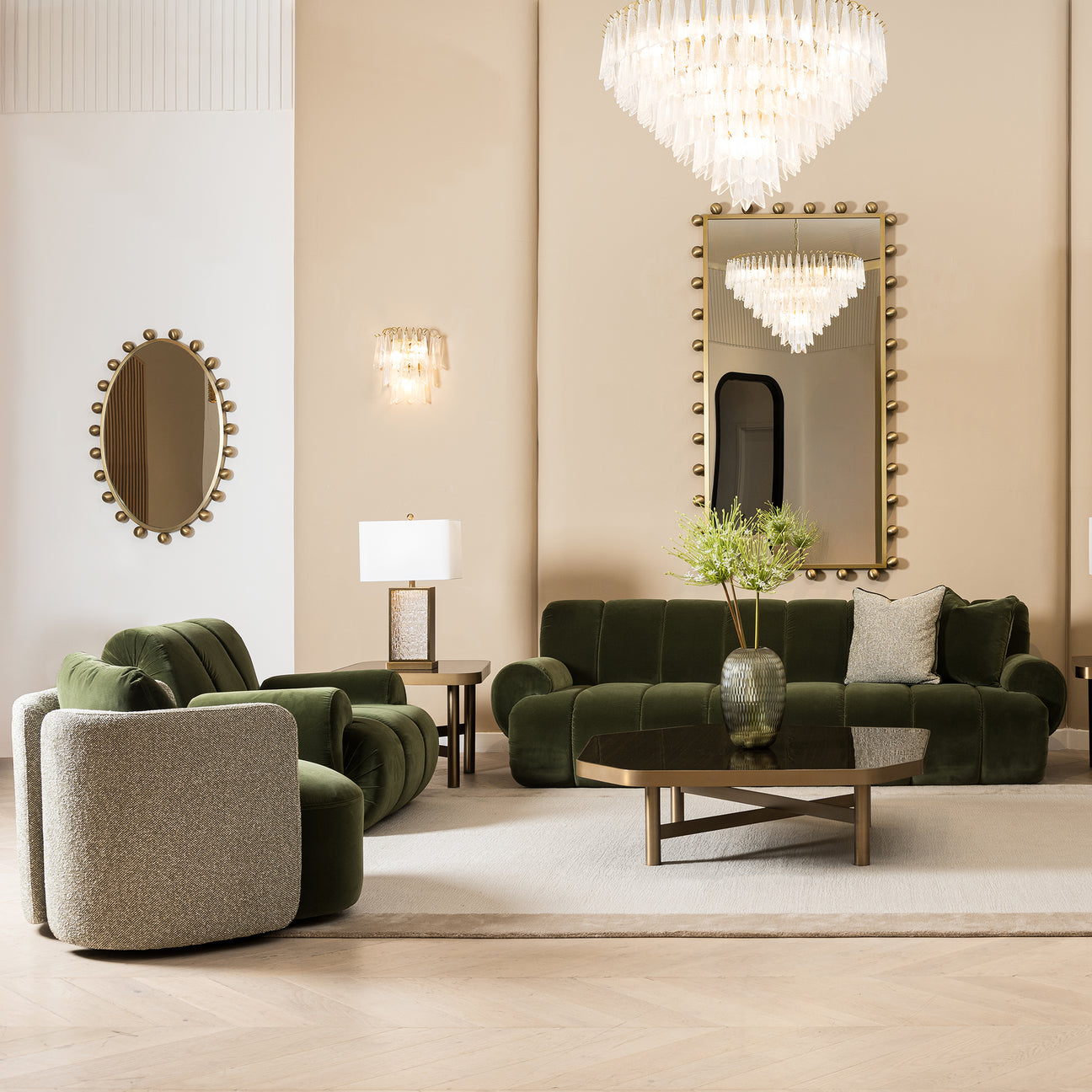 CONSTANCIA WALL MIRROR