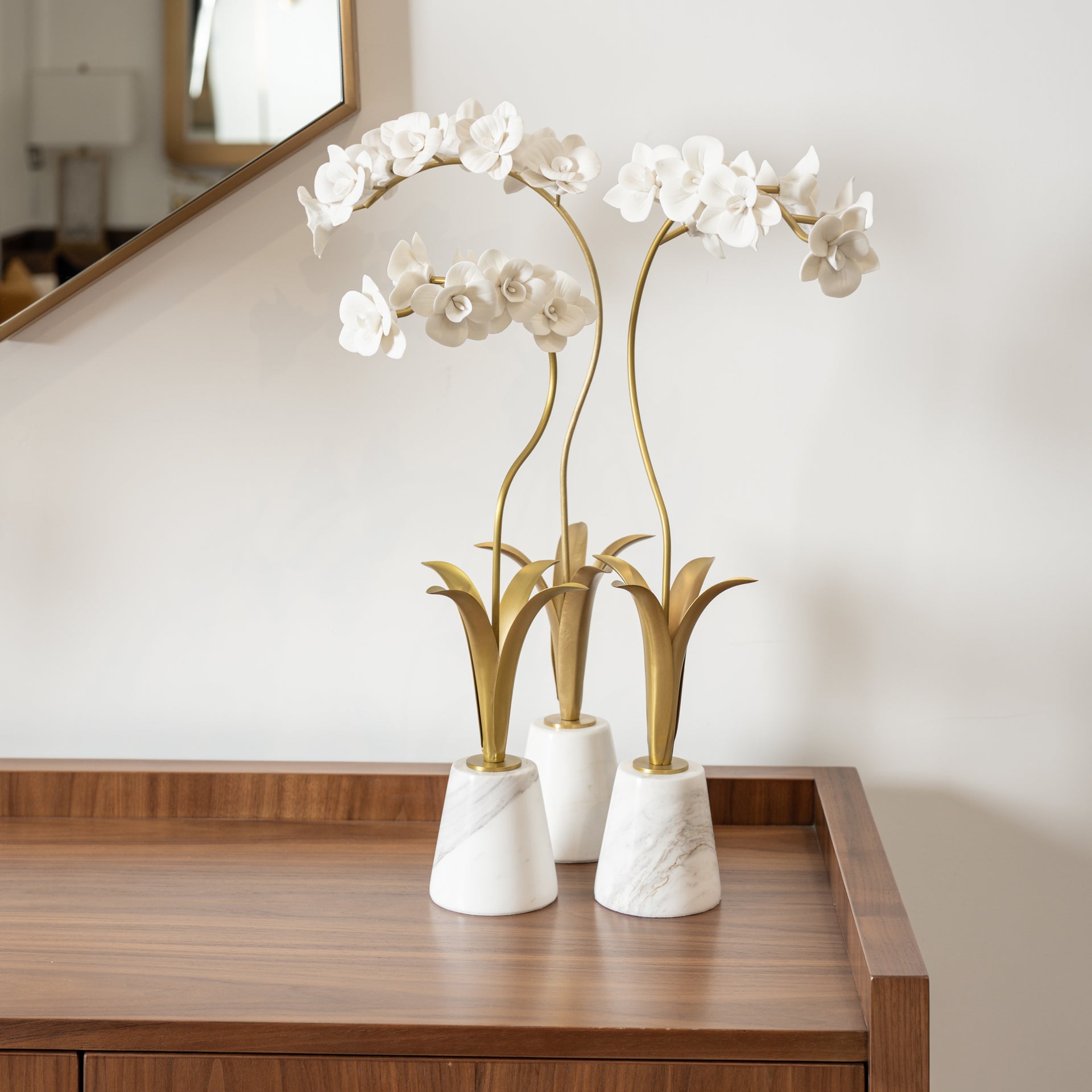 BLOOM BRASS TALL DÉCOR