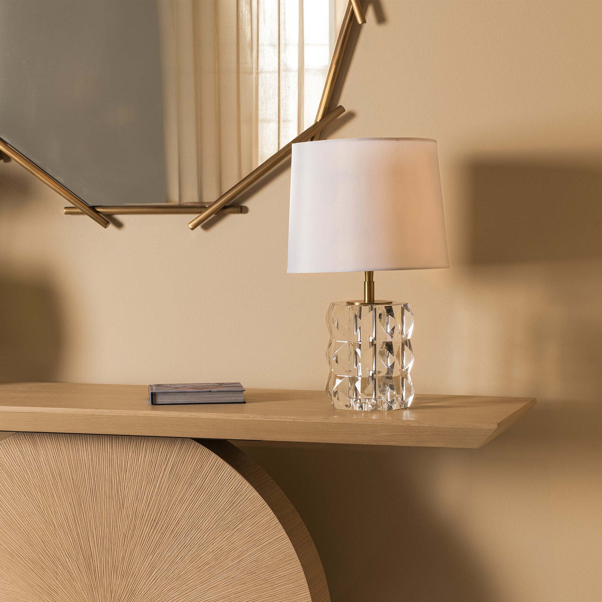SABRINA MEDIUM CRYSTAL TABLE LAMP