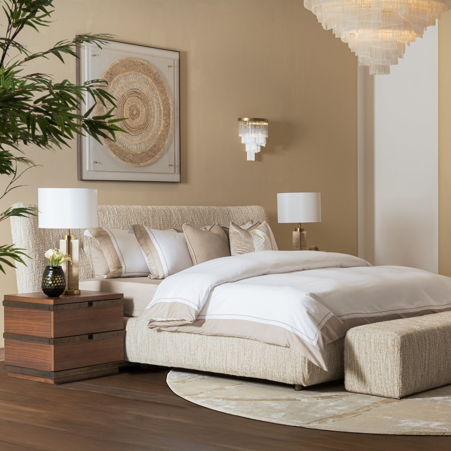 BREONA US KING BED