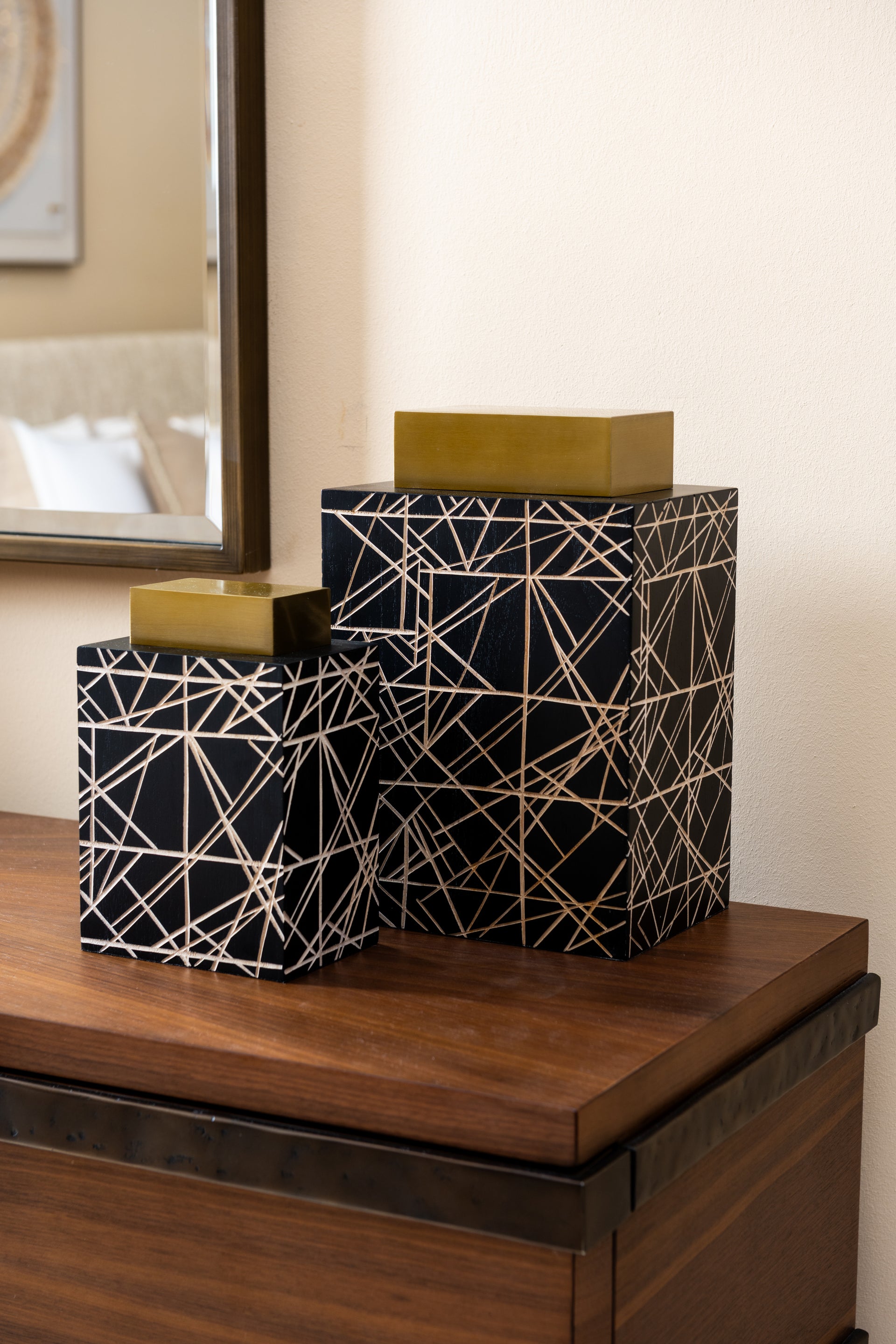 NOXOLO NERO MEDIO DECOR