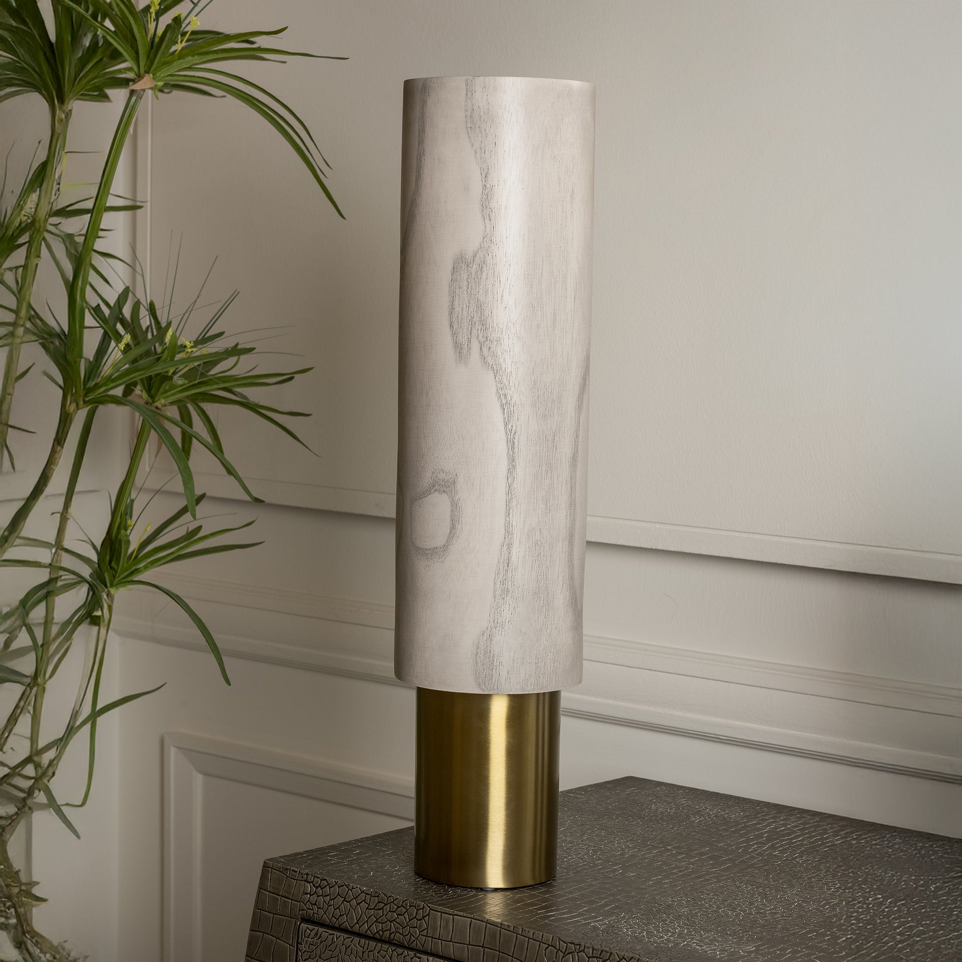 VENANCIO GREY MEDIUM DECORATIVE VASE