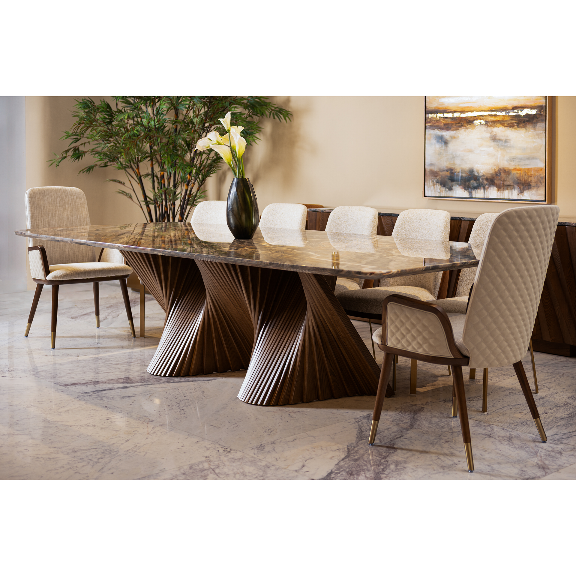 ELEGANZA DINING TABLE
