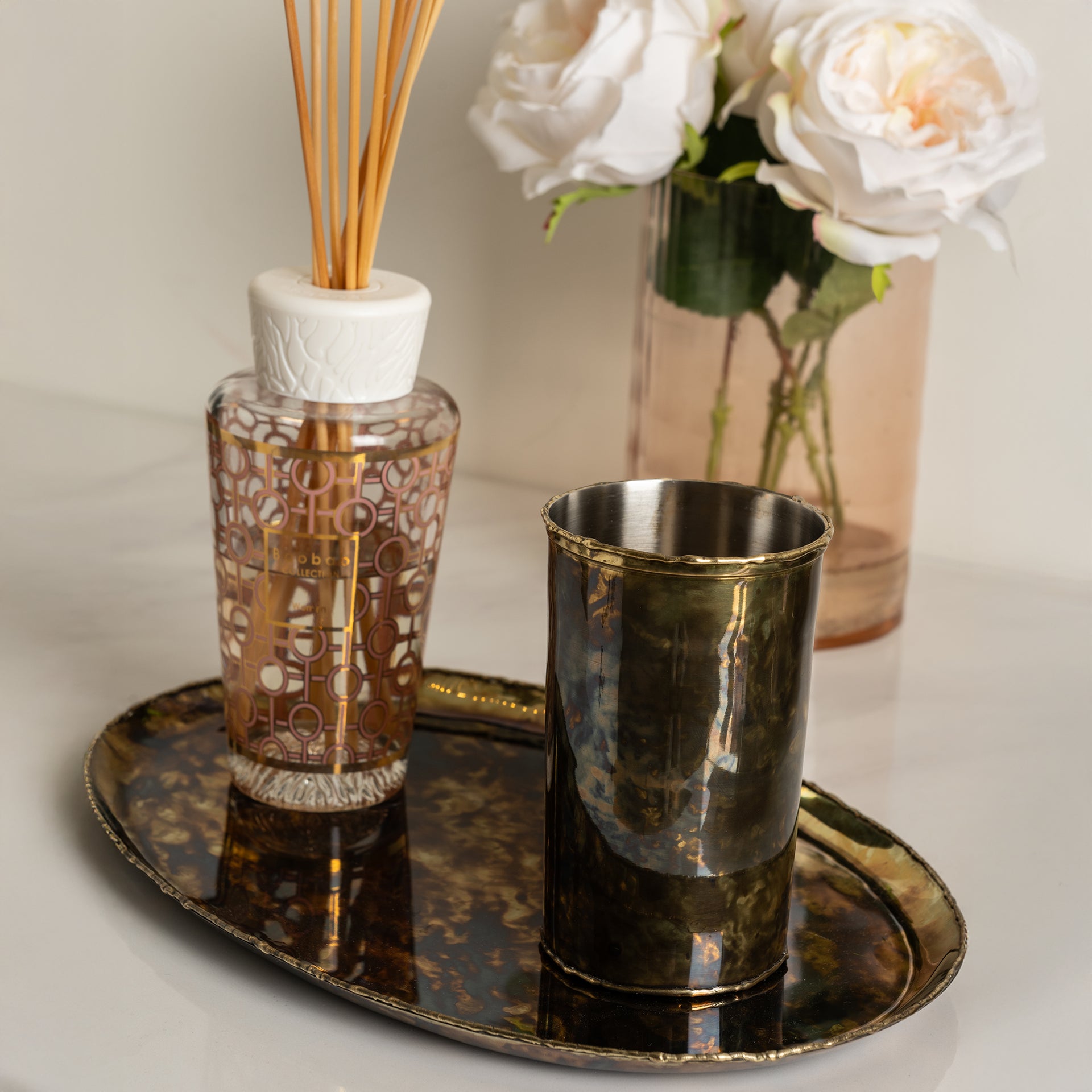 DRIP DROP BORDER TUMBLER GOLD