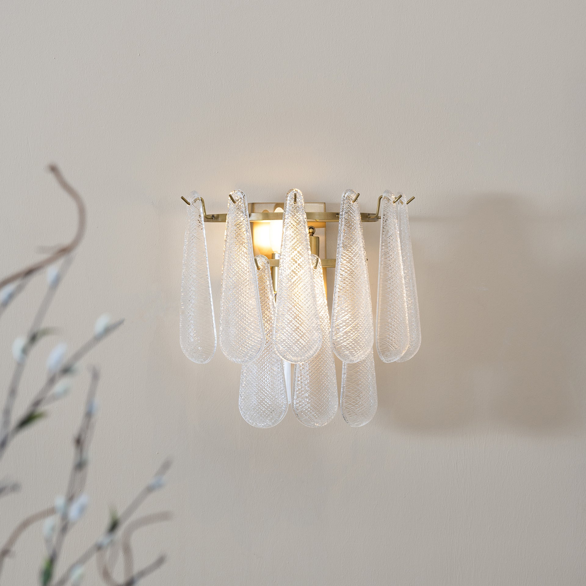 BEAUMONT WALL LAMP