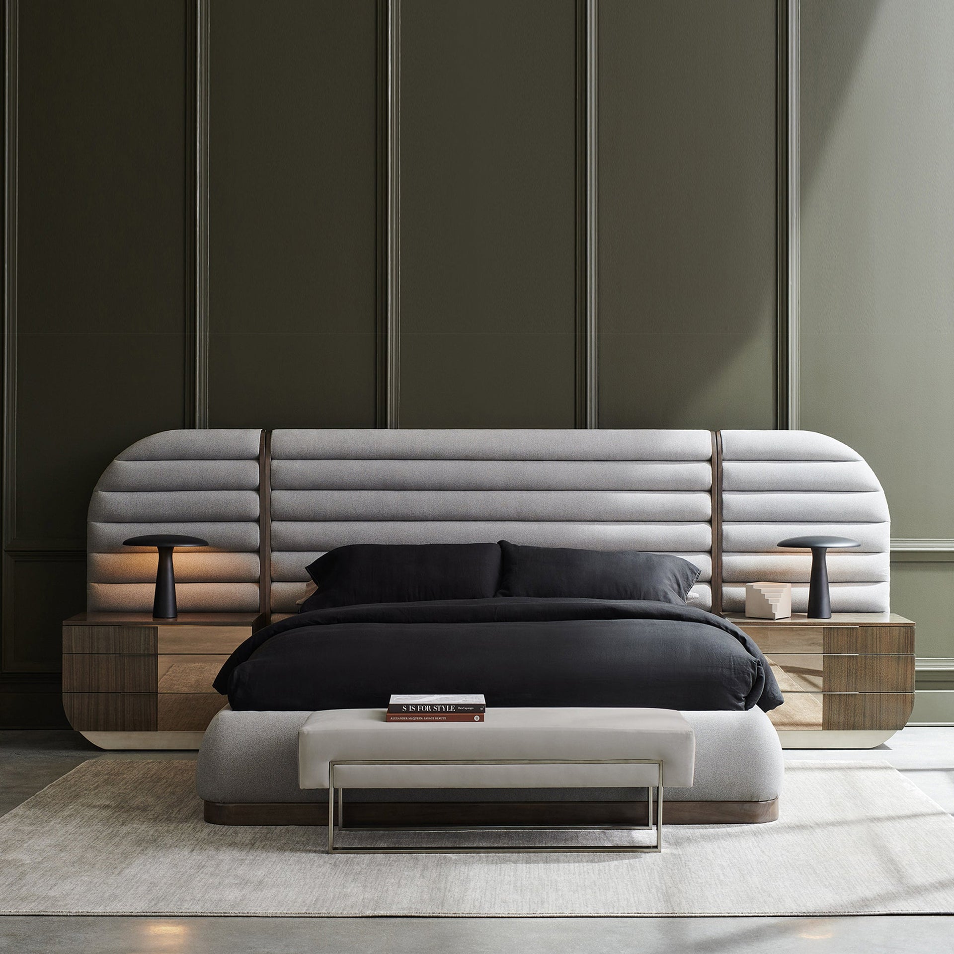 LA MODA UPH PANEL BED KING