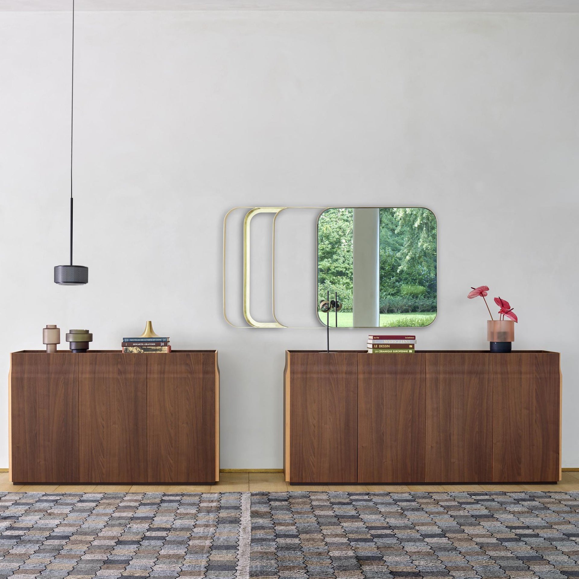 UTOPIA 3-DOOR SIDEBOARD